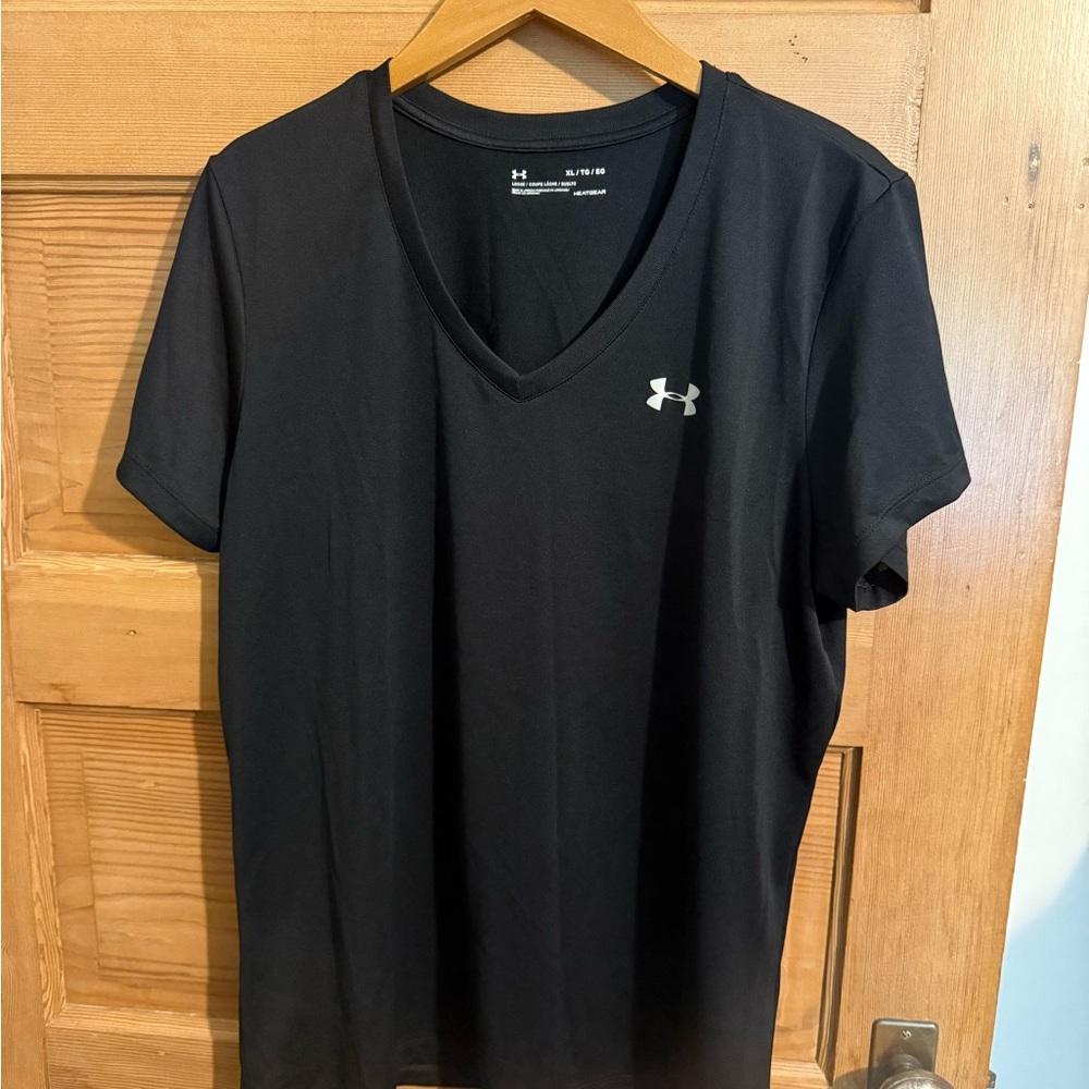 Under Armour Black Short Sleeve Performance Tee